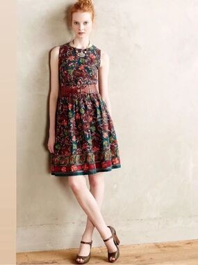 Adelyn Rae Needlepoint Garden Dress Fit and Flare Floral Sleeveless Sz 8